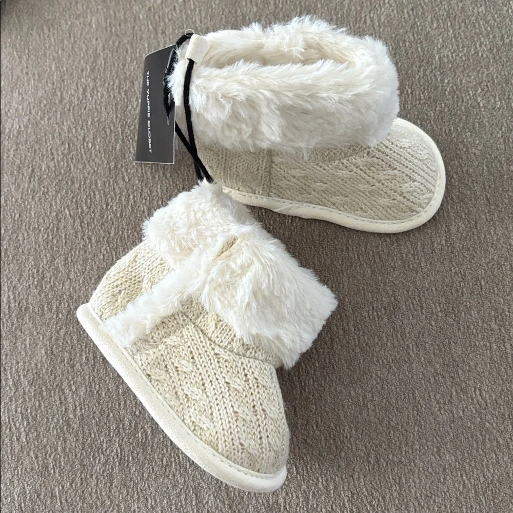Carter’s Cozy Cable Knit Baby Booties with Faux Fur Trim